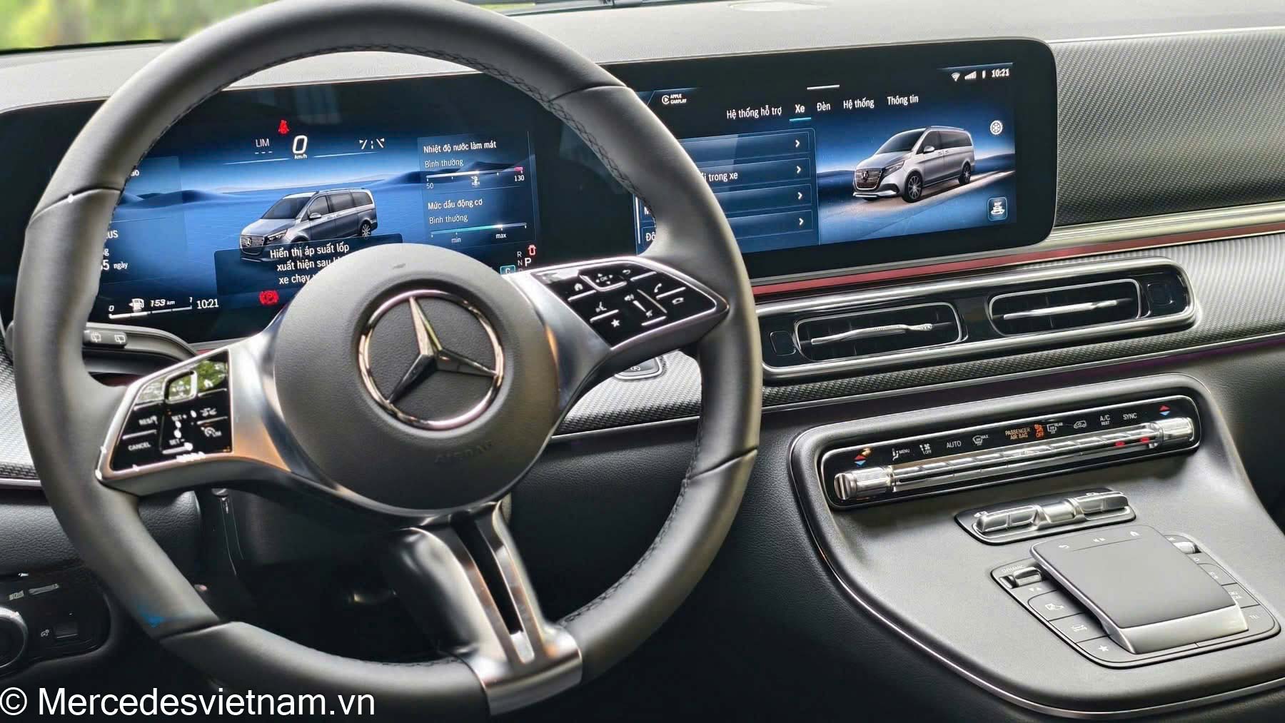 Mercedes V300 AMG